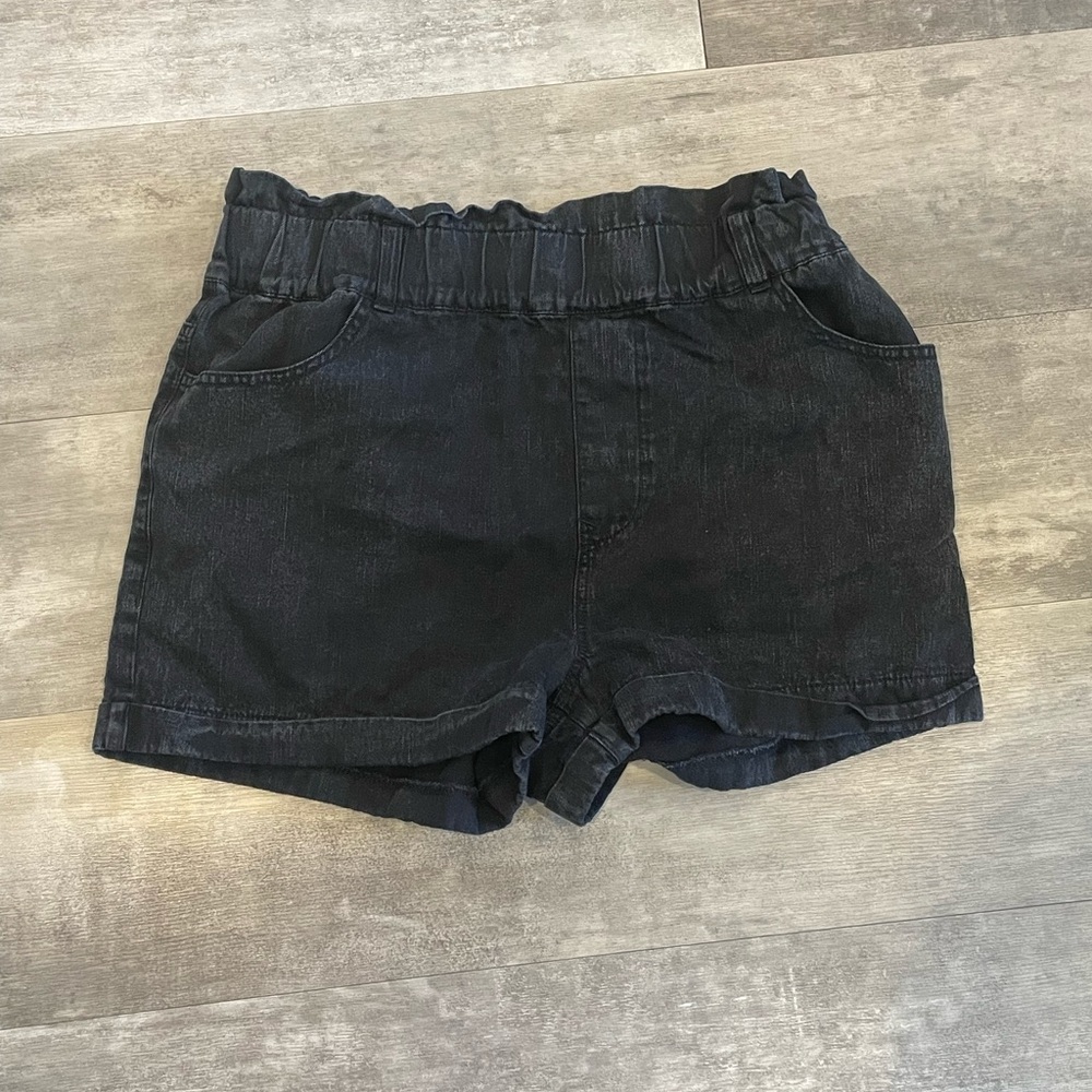 Dress shorts size Medium